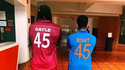 హిట్టింగ్ లోనే కాదు...అందులోనూ గేల్,రోహిత్ లకు పోలిక