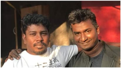 பா.ரஞ்சித்தின் ‘இரண்டாம் உலகப்போரின் கடைசி குண்டு’ படத்தின் முதல் பாடல் லிரிக்கல் வீடியோ...