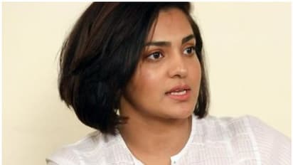 நடிகை பார்வதி மாஃபியா கும்பலின் பிடியில் இருக்கிறார்...பீதியைக் கிளப்பும் பிரமுகர்...