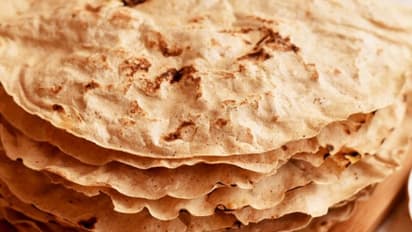 ದಾವಣಗೆರೆ: ನೆರೆ ಸಂತ್ರಸ್ತರಿಗೆ 15,000 ರೊಟ್ಟಿ ವಿತರಣೆ