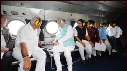 കര്ണാടകയിലെയും മഹാരാഷ്ട്രയിലെയും പ്രളയ ബാധിത പ്രദേശങ്ങളിൽ അമിത് ഷാ വ്യോമനിരീക്ഷണം നടത്തി