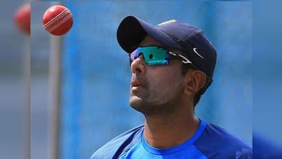 করোনা মোকাবিলায় দেশবাসীকে জনতা কার্ফু চালিয়ে যাওয়ার আবেদন অশ্বিনের