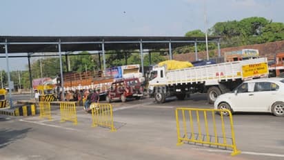 உளுந்தூர்பேட்டை சுங்கச்சாவடியில் இன்றும் கட்டணமில்லா பயணம் - வாகன ஓட்டிகள் ஹேப்பி