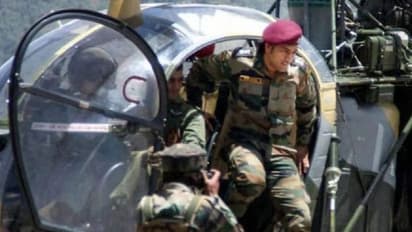 ಲಡಾಕ್ನಲ್ಲಿ ಸ್ವಾತಂತ್ರ್ಯ ದಿನಾಚರಣೆಗೆ ಧೋನಿ ಧ್ವಜಾರೋಹಣ!