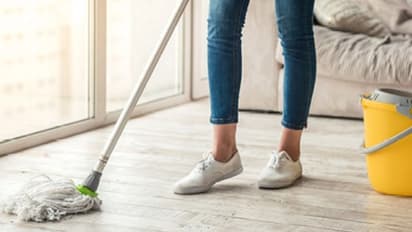 വീട് വൃത്തിയാക്കുമ്പോൾ ഈ ആറ് ഇടങ്ങൾ വൃത്തിയാക്കാൻ മറക്കരുതേ...