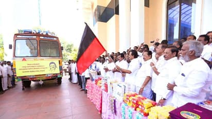 கெத்து காட்டும் திமுக..! வண்டி வண்டியாய் நிவாரண பொருட்களை வழங்கி அசத்தல்..!