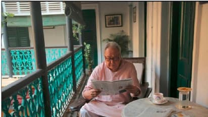 রাতে ভালো ঘুমোলেন সৌমিত্র, মোটের উপর সুখবর দিলেন চিকিৎসকরা