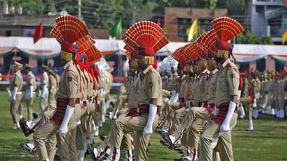 স্বাধীনতা দিবসে রাজ্যের ১০ পুলিশ আধিকারিককে বিশেষ সম্মান, প্রহর গুনছে রেড রোড