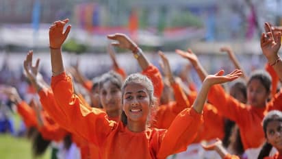 স্বাধীনতা দিবসে কোভিড যোদ্ধাদের সংবর্ধনা, মুখ্যমন্ত্রীর লেখা গান গাইবেন বাংলার শিল্পীরা