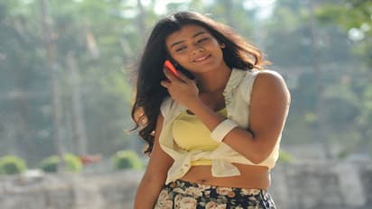 బిగ్ బాస్ విన్నర్ తో హెబ్బా పటేల్.. వైరల్ అవుతున్న పిక్!