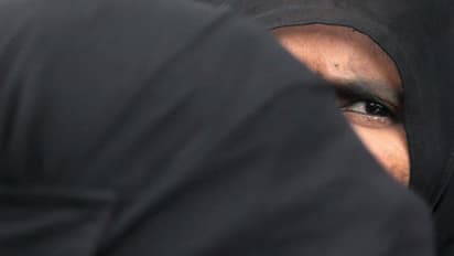 স্ত্রীকে তিন তালাক দিয়ে বিপাকে স্বামী, নতুন আইনে সোজা শ্রীঘরে