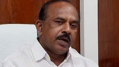 ലോക് ഡൗണിനെ പേടിക്കേണ്ട: മൂന്ന് മാസത്തേക്കുള്ള ഭക്ഷ്യ സാധനങ്ങൾ സ്റ്റോക്കുണ്ടെന്ന് മന്ത്രി