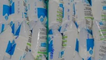 அதிர்ச்சியில் மக்கள் !! ஆவின் பாலில் தண்ணீர் கலந்து மோசடி.. கூட்டுறவு சங்க தலைவர் பதவி ரத்து..