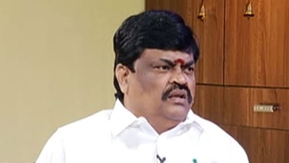 அதிகாரிங்க ரொம்ப ஒழுங்கோ..? அவங்களையும் விசாரிங்க பாஸு..! ராஜேந்திர பாலாஜியின் பொளேர் பெட்டிஷன்