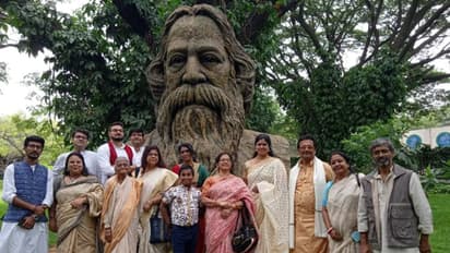 শান্তিনিকেতনের মতো, রবীন্দ্রস্মরণ ও বৃক্ষরোপণ উৎসবে মাতল বেঙ্গালুরু