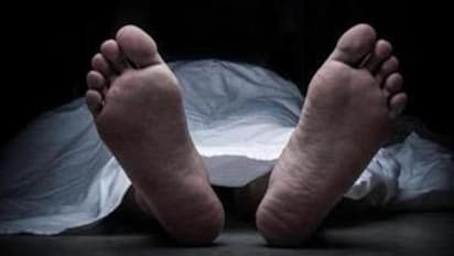 అబ్బాయిలతో స్నేహం వద్దన్నందుకు.. కన్నతండ్రిని చంపిన కూతురు