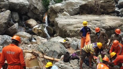 പുത്തുമലയ്ക്ക് സമീപം മൃതദേഹാവശിഷ്ടങ്ങൾ കണ്ടെത്തി; പ്രളയകാലത്തേത് എന്ന് സംശയം