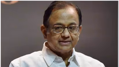 INX media case: Chidambaram, facing arrest, remains incommunicado; ED, CBI reach his residence