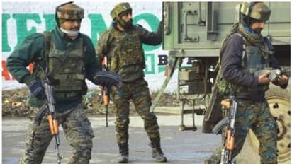 కశ్మీర్ లో మళ్లీ ఆంక్షలు.. 144 సెక్షన్ విధింపు