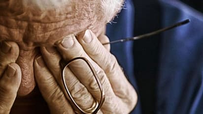 വാർദ്ധക്യത്തിൽ വിഷാദം പിടിപെടുന്നത് എങ്ങനെ? അറിയാം ഈ ലക്ഷണങ്ങള്...