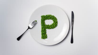 নামের প্রথম অক্ষর দিয়ে জেনে নিন সেই মানুষ সম্পর্কে