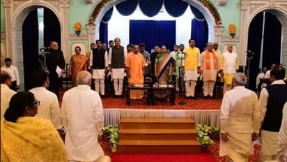 உ.பி. ,யின் அனைத்து சமுதாய மக்களிடமும் உயரும் செல்வாக்கு... மீண்டும் முதல்வராகிறார் யோகி ஆதித்யா நாத்..!