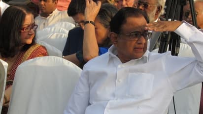 ಚಿದು ಬೆಂಬಲಕ್ಕೆ ಗಾಂಧಿ ಪರಿವಾರ: ಎಲ್ಲದಕ್ಕೂ ಕಾರಣವಂತೆ ಕೇಂದ್ರ ಸರ್ಕಾರ!