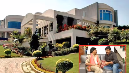 करोड़ों के बंगले में रहता है साउथ का ये सुपरस्टार, देखें, ड्राइंग रूम से पार्किंग तक की PHOTOS