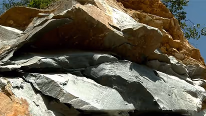 ക്വാറികൾക്ക് ഭൂമി തേടി വീണ്ടും സർക്കാർ, റവന്യൂ പുറമ്പോക്കുകളിൽ സ്ഥലം കണ്ടെത്താൻ നിർദ്ദേശം