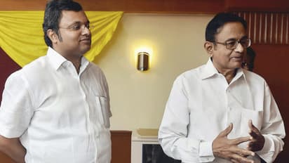 பீதியில் ப.சிதம்பரம் குடும்பம்... அப்பாவுக்கு துணையாக மகனையும் திஹார் சிறைக்கு அனுப்ப பாஜக திட்டம்..!