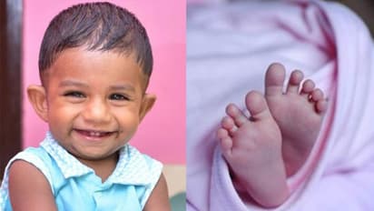 ഒന്നര വയസുള്ള കുഞ്ഞ് മാതളനാരങ്ങയുടെ കുരു തൊണ്ടയിൽ കുടുങ്ങി മരിച്ചു