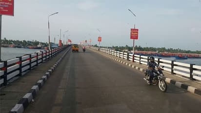 ಸೇತುವೆ ಸಂಚಾರ ಮುಕ್ತಕ್ಕೆ ಒತ್ತಾಯ