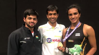 బ్యాడ్మింటన్ వరల్డ్ ఛాంపియన్ గా పివి సింధు... విన్నింగ్ మూమెంట్స్ (ఫోటోలు)