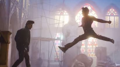 टाइगर-ऋतिक का WAR, देखें एक्शन PHOTOS