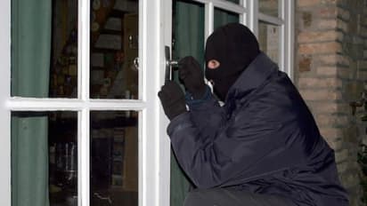 ಶಾಸಕ ಗೋಪಾಲ ಕೃಷ್ಣ ಮನೆಯಲ್ಲಿ ಕಳ್ಳರ ಕೈ ಚಳಕ