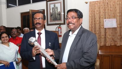 BH Anil Kumar replaces Manjunath Prasad as BBMP Commissioner