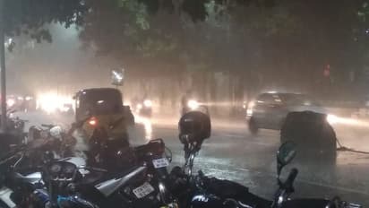 சென்னையில் திடீர் கனமழை..! ஒரு சில இடங்களில் பேய் மழை..! எங்கெல்லாம் தெரியுமா..?