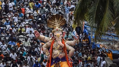 ದೇವರಿಗೂ ವಿಮೆ.. ಈ ಶ್ರೀಮಂತ ಗಣೇಶನ ಶಕ್ತಿಯೇ ಹಾಗೆ..
