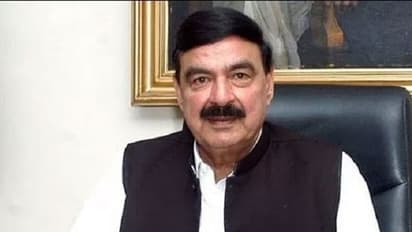 இங்க பாருப்பா ! அவ்வளவு தைரியம் வந்திருச்சா! அக்டோபர்ல உறுதியா போர் நடக்குமாம் !! அடித்துச் சொல்லும் பாகிஸ்தான் அமைச்சர் !