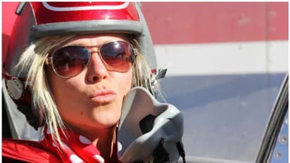 అత్యంత వేగంగా కారు..తన రికార్డ్ తానే  బ్రేక్ చేయబోయి... జెస్సీ కాంబ్స్ మృతి