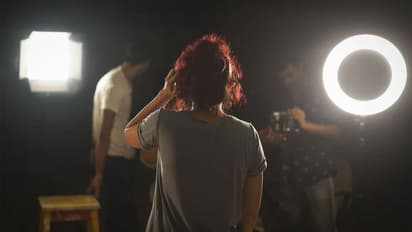 డైరెక్టర్ గా స్టార్ హీరో కూతురు.. ఫోటో వైరల్!