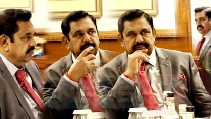 அதிமுகவில் தொடர்ந்து இணையும் பாஜக நிர்வாகிகள்..! மாநில செயலாளரை தட்டி தூக்கிய எடப்பாடி பழனிசாமி