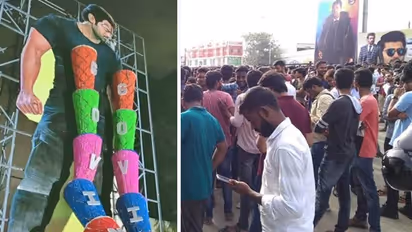 कहीं ढोल-नगाड़ों से स्वागत तो कहीं प्रभास के पुतले को चढ़ाया दूध, पहले दिन दिखा 'साहो' का जबर्दस्त क्रेज