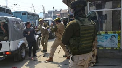 অধিকৃত কাশ্মীরে ভুয়ো খবরের পাক কারখানা, কীভাবে তৈরি হচ্ছে ফেক নিউজ