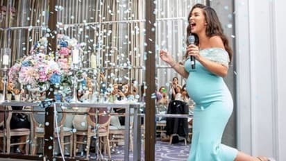 'ക്രീം ബ്ലൂ'വില്‍ സുന്ദരിയായി നടി എമി ജാക്സണ്‍; ബേബി ഷവര്‍ ചിത്രങ്ങള്‍ കാണാം