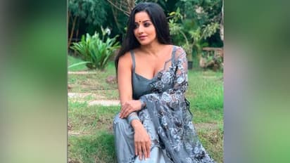 আহত 'ঝুমা বৌদি', জেনে নিন কেমন আছেন সোশ্যাল মিডিয়ায় ঝড় তোলা এই অভিনেত্রী