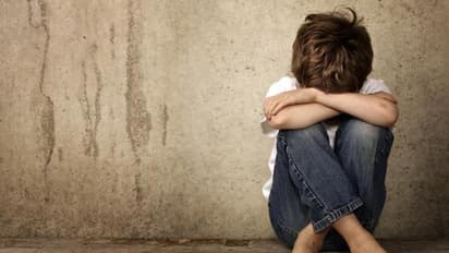 భయపెట్టి.. ఏడాదిగా బాలుడిపై మరో ముగ్గురు బాలురు అత్యాచారం