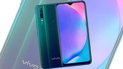 పాప్ అప్ కమ్ డ్యూయల్ సెల్ఫీ కెమెరా వీవో వీ17 ప్రో స్పెషలైజేషన్