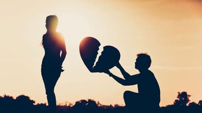 ఈ రాశులవారికి ప్రేమ విషయంలో లక్ ఉండదు...!