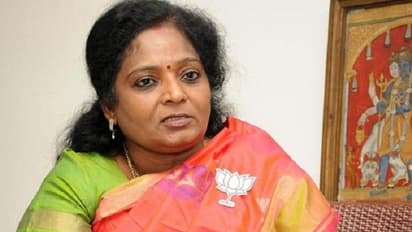 గవర్నర్ గా తమిళిసాయి: ఎన్టీఆర్, కుముద్ బెన్ జోషీ ఎపిసోడ్ రిపీట్?